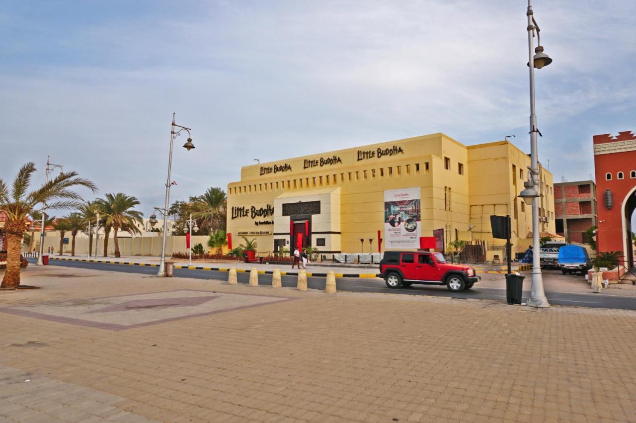 The Touristic Promenade Apartment Hurghada Exteriér fotografie